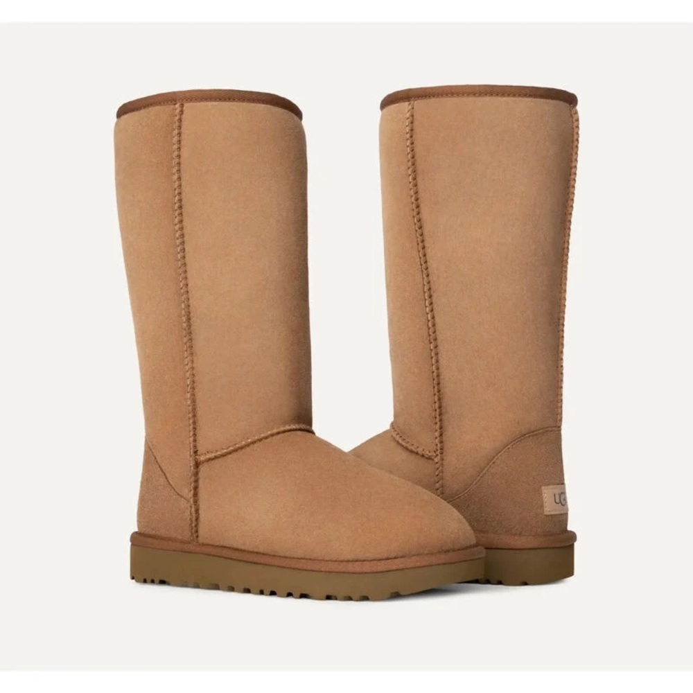 UGG Australia Classic Tall II Boots in Chestnut Women’s 7
